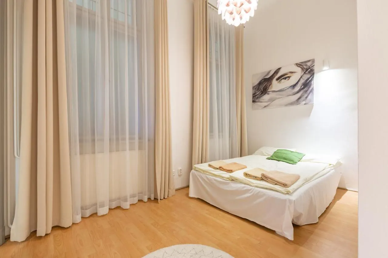 Sz9 Szent Istvan Apartment Budapest